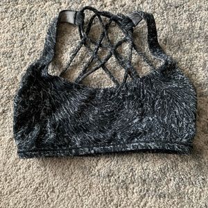 Lululemon Free to Be Bra, print, size 4